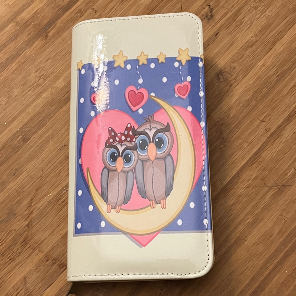 Ladies Wallet, Lucky Owls Design, 4" x 8*' x 1", Multi-Color, Brand New